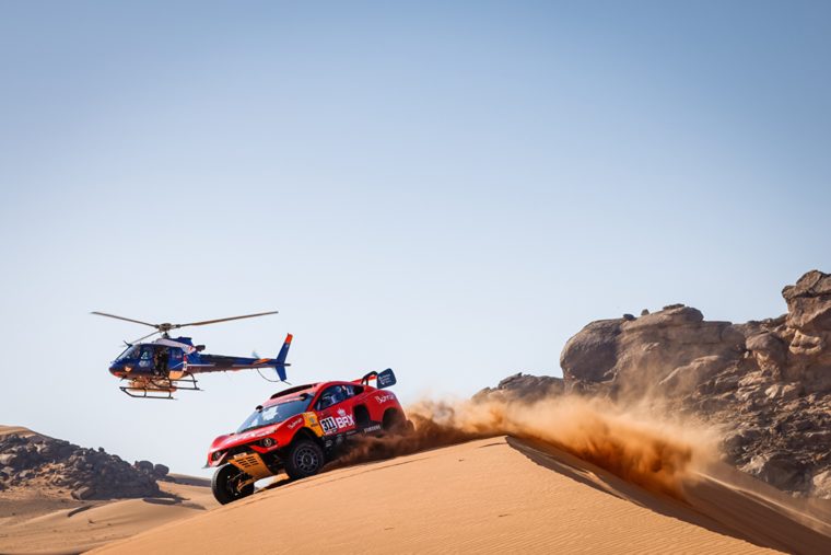 Prodrive imprime des pièces de voiture en 3D dans le désert avec la MakerBot METHOD X au Rallye Dakar 2021
