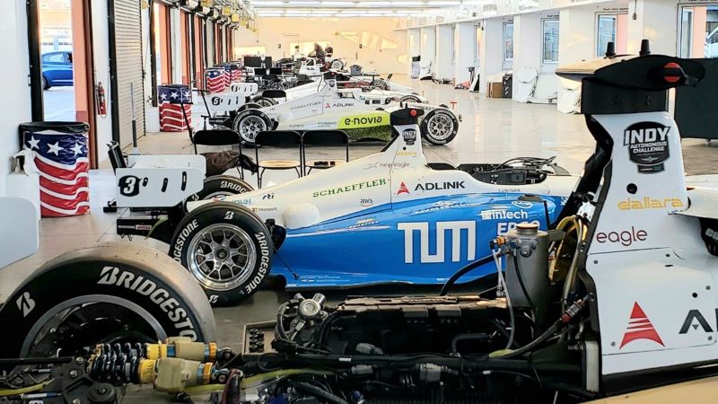 dSPACE présent au CES 2024 : De nouvelles solutions pour le développement, la simulation et la validation orientés données des voitures électriques et autonomes