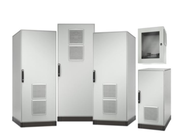 Schneider Electric lance des solutions EcoStruxure Micro Data Center certifiées IP et NEMA pour les environnements intérieurs difficiles
