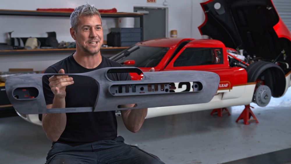 Stratasys s’associe à Radford pour produire 500 pièces imprimées en 3D pour la carrosserie de la voiture de sport Lotus type 62-2