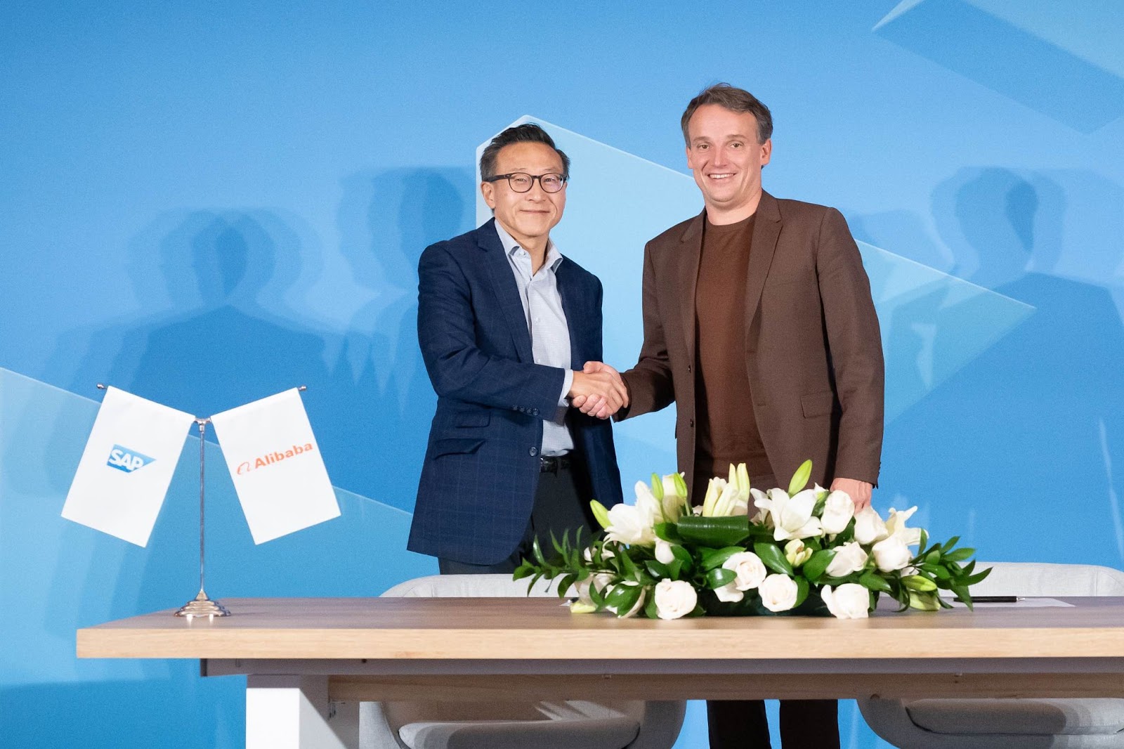 Alibaba Group et SAP annoncent un partenariat stratégique pour accélérer la transformation numérique axée sur l’IA