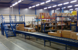 A l'occasion du dernier salon SITL,MATREX a présenté ses convoyeurs industriels et ses systèmes de manutentionsur-mesure, pour charges légères, lourdes et très lourdes.