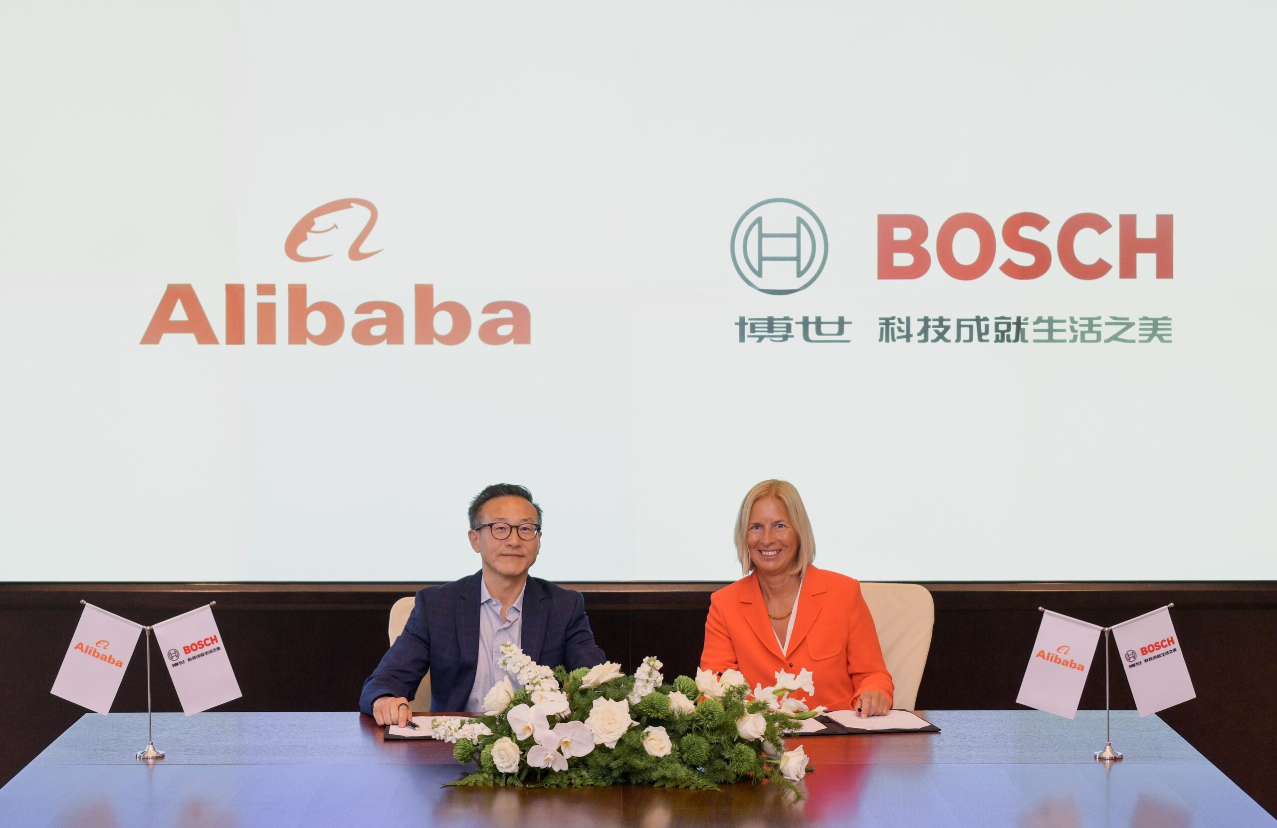 Bosch et Alibaba Group renforcent leur partenariat stratégique pour stimuler l’innovation numérique basée sur l’intelligence artificielle