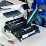 Accélérer le développement des applications AD : dSPACE intègre les modèles de caméras OMNIVISION dans la simulation de capteurs AURELION