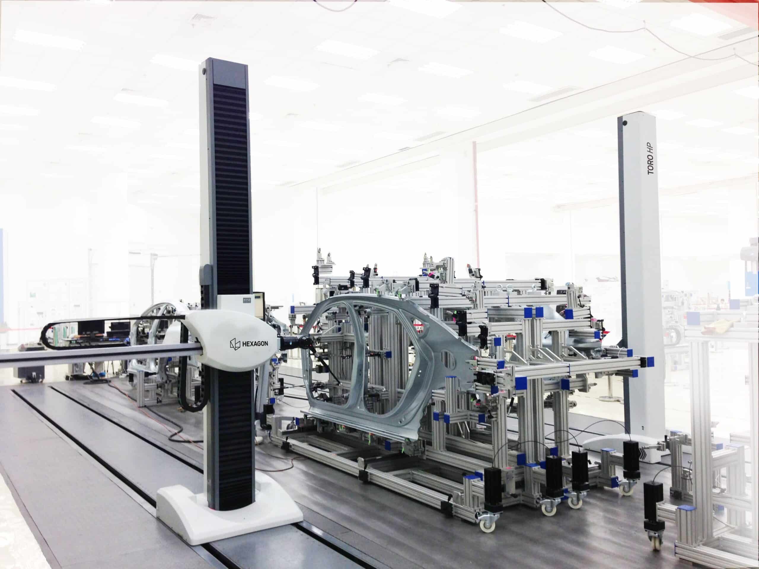 Hexagon déploie en France TORO HP, machine à mesurertridimensionnelle à bras horizontal éprouvée et accessible