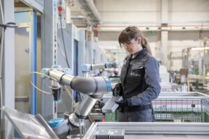 Teradyne Robotics, leader du marché des robots collaboratifs, engage une action en contrefaçon de brevet contre un concurrent chinois devant la Juridiction unifiée du brevet